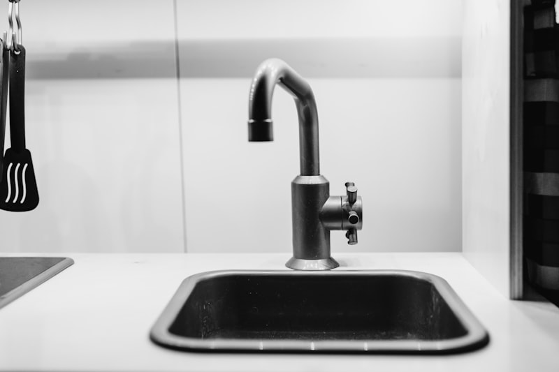 Modern kitchen tap installation
